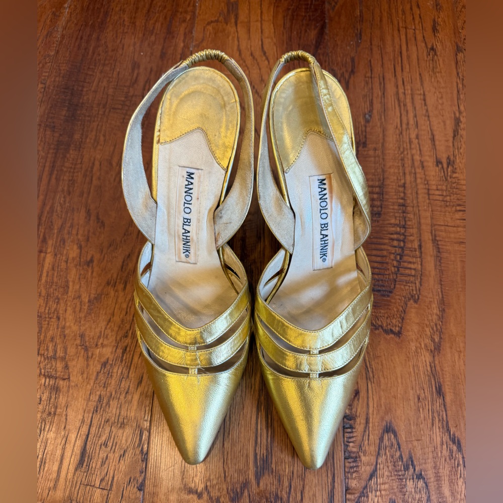 Manolo Blahnik Metallic Gold Pointed Toe Slingback Pumps
